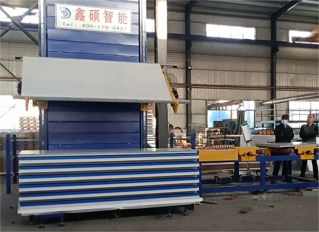 三軸翻轉(zhuǎn)板材碼垛機(jī)